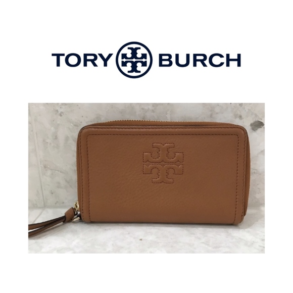 Tory Burch Handbags - TORY BURCH Bombe T Smartphone Wallet Wristlet